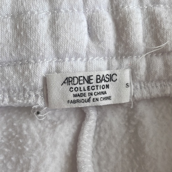 Ardene white sweat shorts - Picture 3 of 6